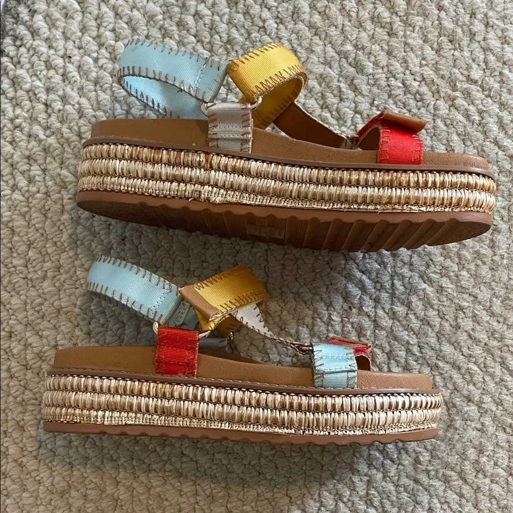Steve Madden Multi-color Adjustable Sandals - Picture 3 of 3
